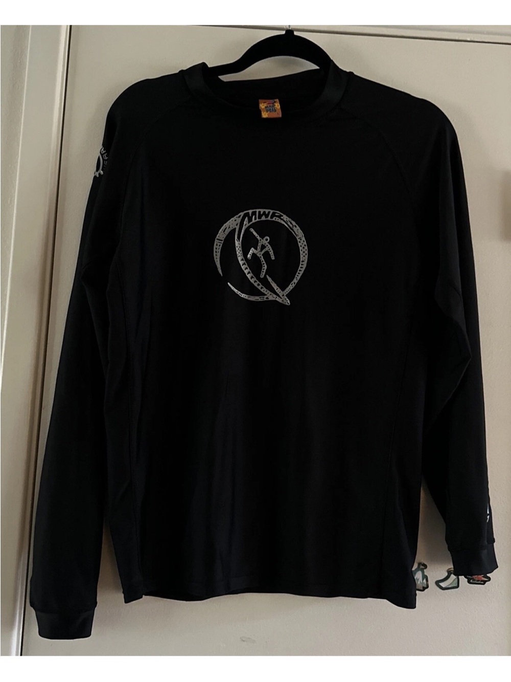 Men's Maui Wave Riders Surfing Long Sleeve Shirt Men Size L Great Condition